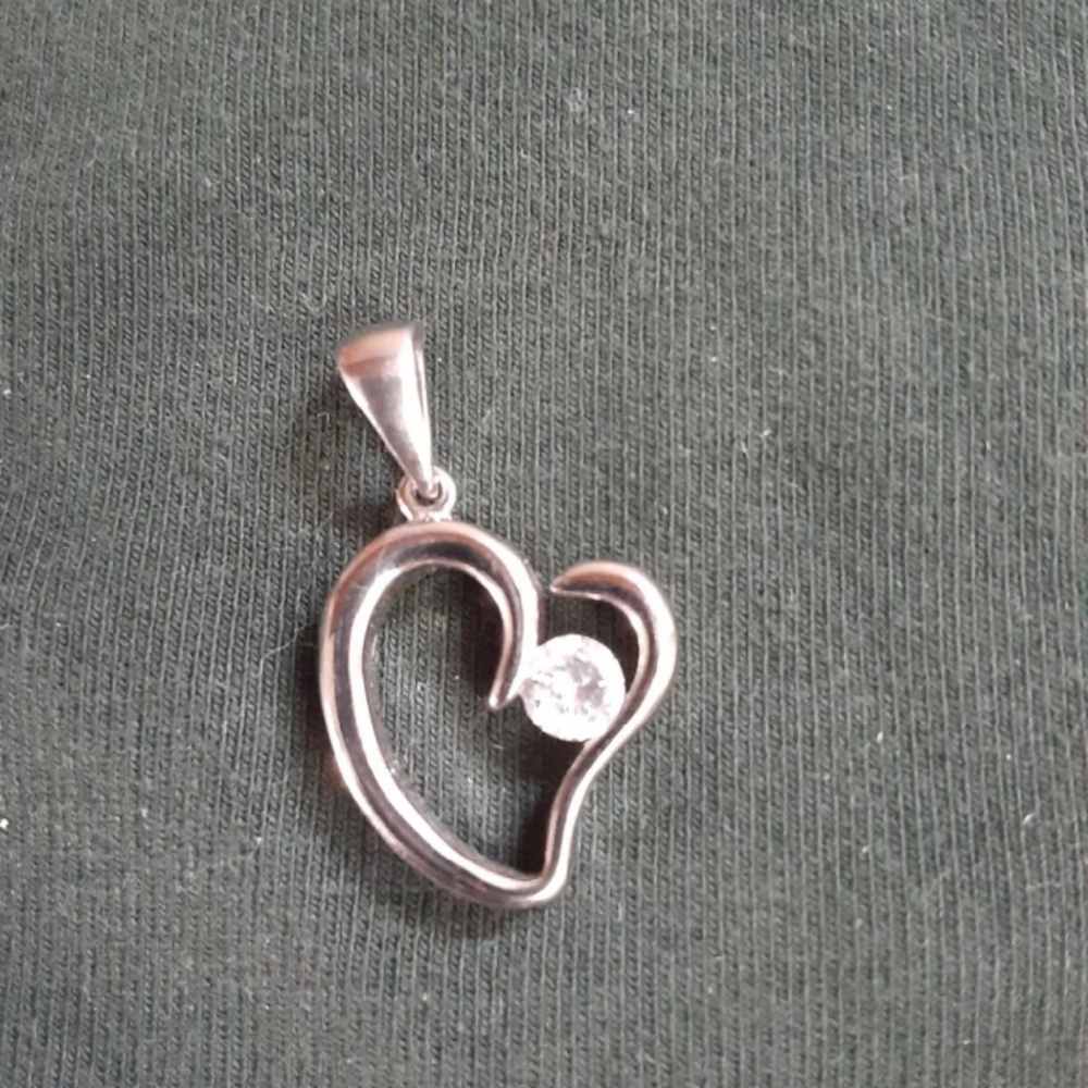 Necklace pendant